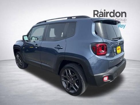 Used 2021 Jeep Renegade Latitude w/ Sun & Sound Group image 6