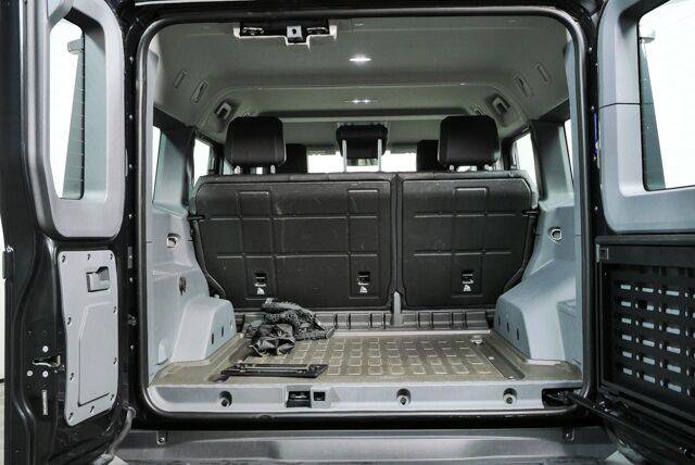 Used 2024 INEOS Grenadier Station Wagon AWD/4WD image 30