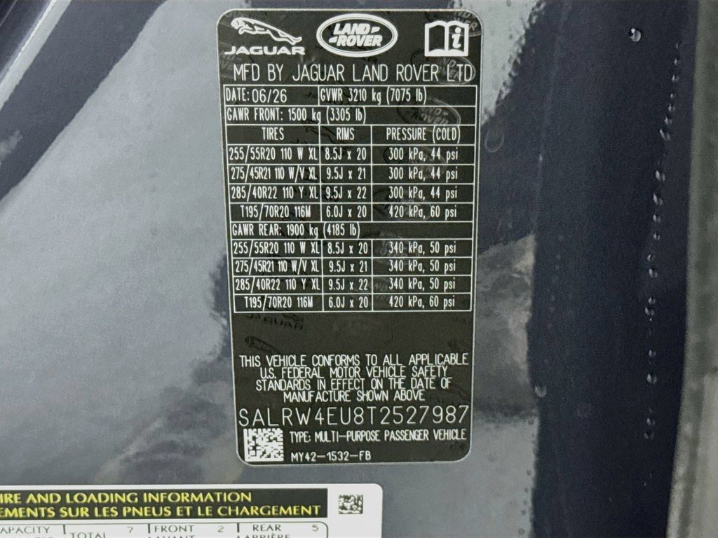 New 2026 Land Rover Discovery Limited Edition AWD/4WD image 34