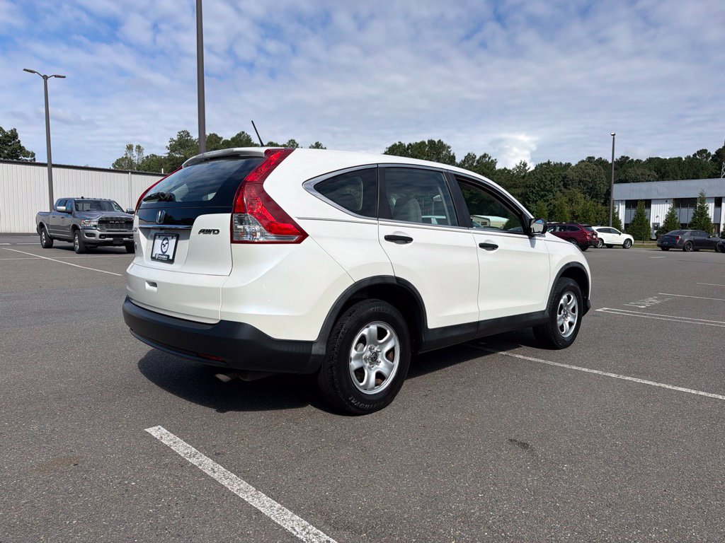 Used 2014 Honda CR-V LX image 5