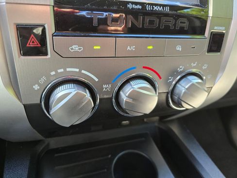 Used 2017 Toyota Tundra SR5 image 32