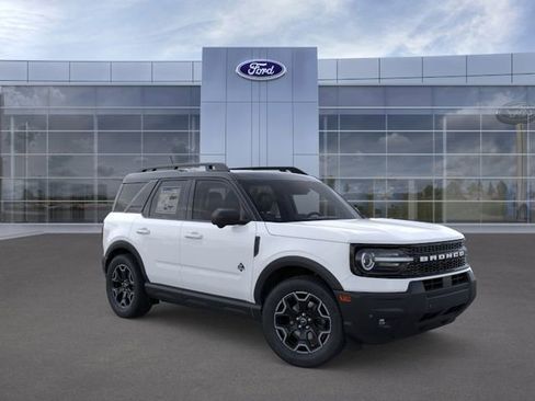New 2025 Ford Bronco Sport Outer Banks w/ Outer Banks Tech Package+ AWD/4WD image 7