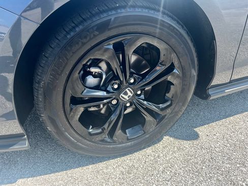 Used 2025 Honda Accord SE image 12