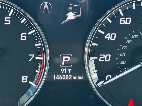 Used 2016 Acura RLX Sport Hybrid w/ Advance Pkg AWD/4WD image 24