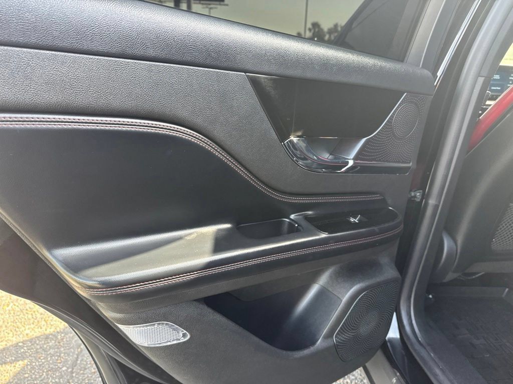 Certified 2024 Lincoln Corsair Reserve w/ Jet Appearance Package FWD image 21