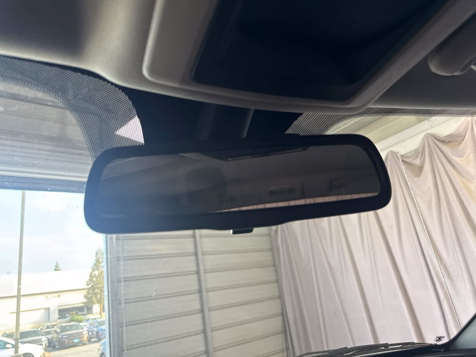 Used 2016 RAM 1500 Express RWD image 20