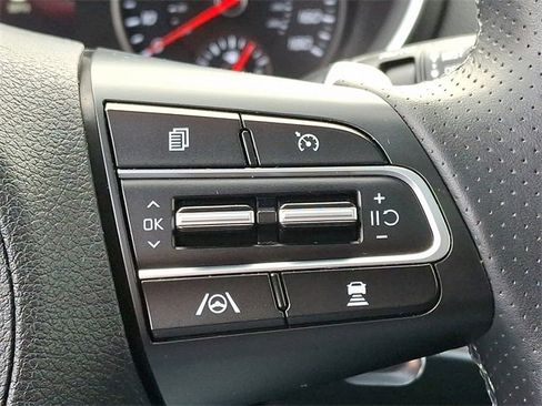 Used 2022 Kia Stinger GT1 image 25