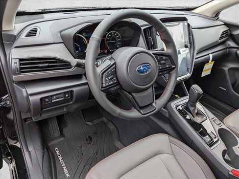 Used 2026 Subaru Crosstrek 2.5i Limited w/ Convenience Package AWD/4WD image 3