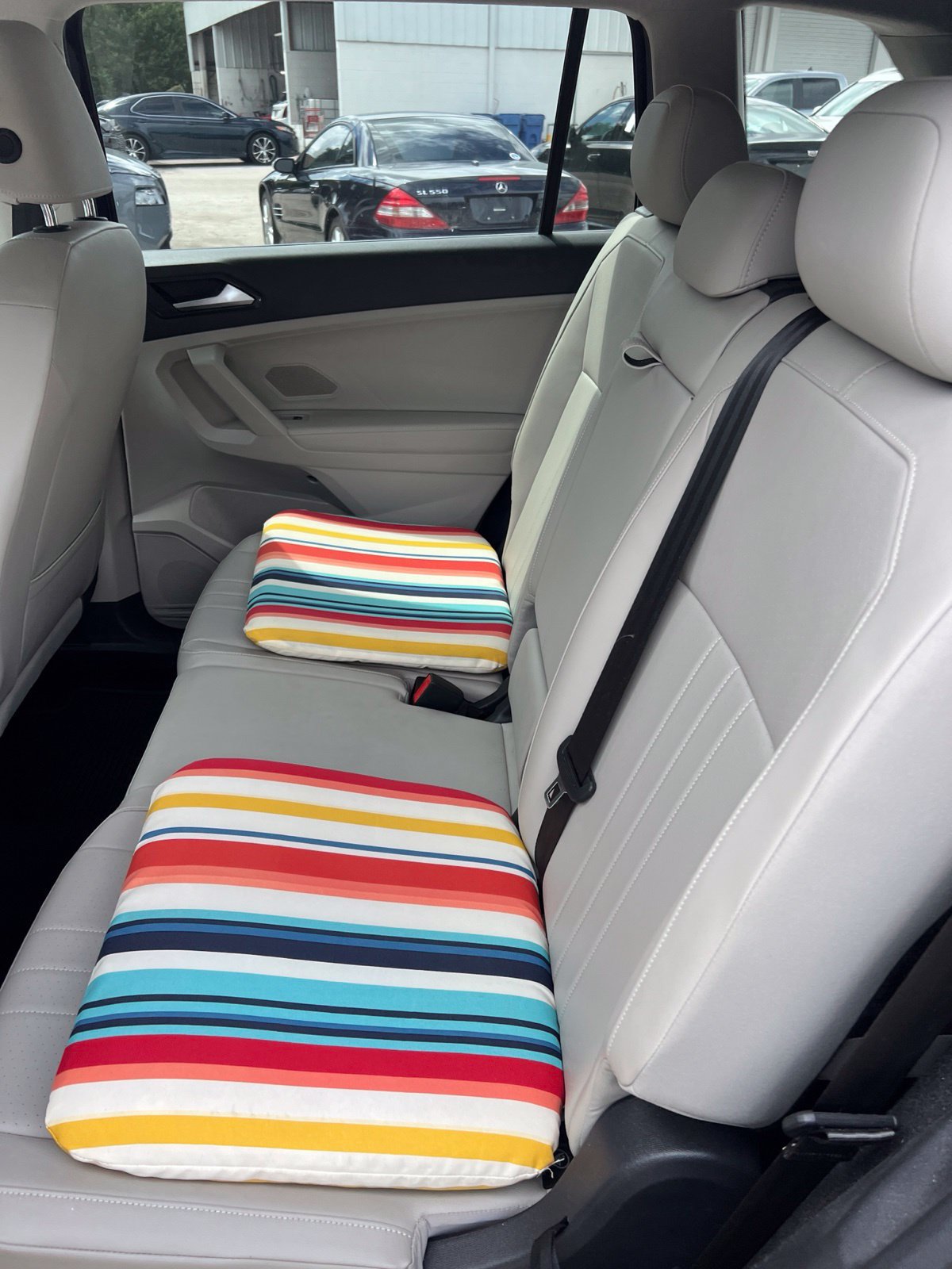 Used 2022 Volkswagen Tiguan SE FWD image 9
