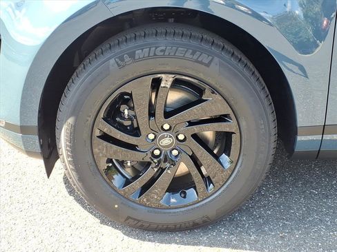 New 2026 Land Rover Range Rover Evoque S image 9