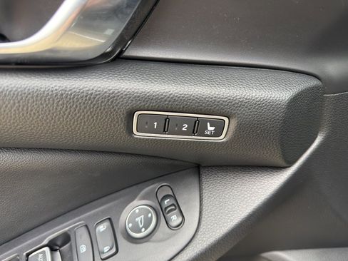 Used 2021 Honda Accord Touring image 13