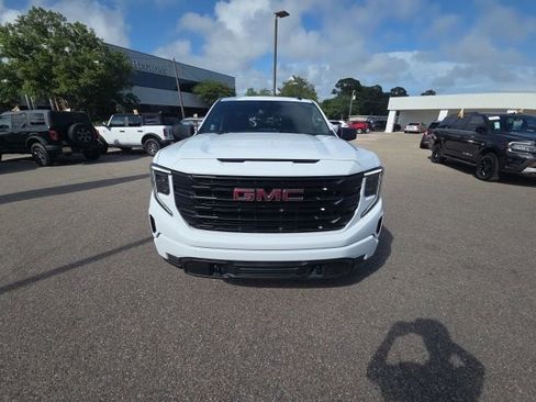 Used 2024 GMC Sierra 1500 Pro w/ Graphite Edition AWD/4WD image 3