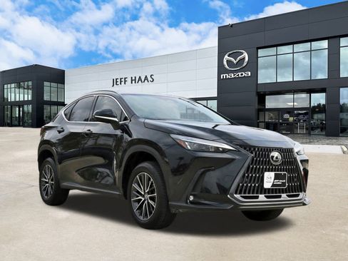 Used 2023 Lexus NX 250 FWD w/ Cold Area Package image 4