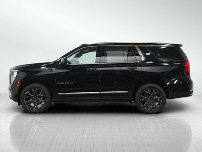 Used 2025 GMC Yukon Denali w/ Sun & Power Step Package