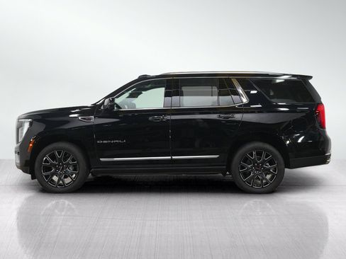 Used 2025 GMC Yukon Denali w/ Sun & Power Step Package AWD/4WD image 2