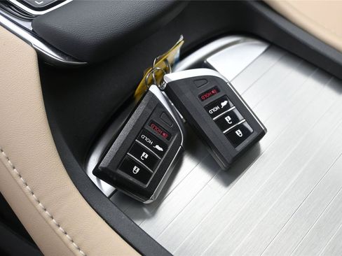 Certified 2023 Acura RDX AWD w/ Technology Package image 6
