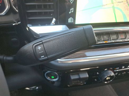 New 2026 Chevrolet Silverado 1500 LT AWD/4WD image 15