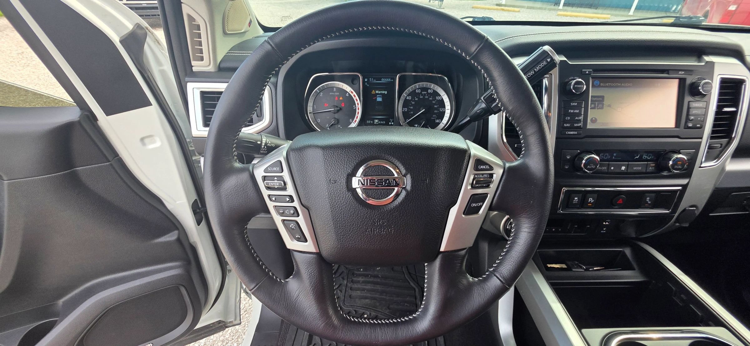 Used 2018 Nissan Titan PRO-4X w/ Pro-4x Utility Package AWD/4WD image 15