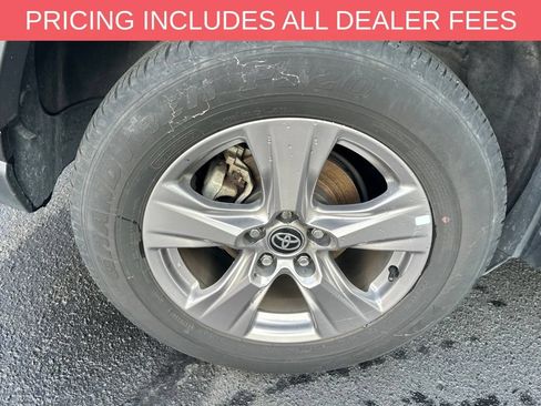 Used 2024 Toyota RAV4 XLE w/ Weather Package AWD/4WD image 10