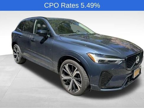 Used 2023 Volvo XC60 B5 Ultimate w/ Climate Package AWD/4WD image 3