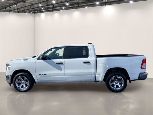 Used 2023 RAM 1500 Big Horn AWD/4WD image 4