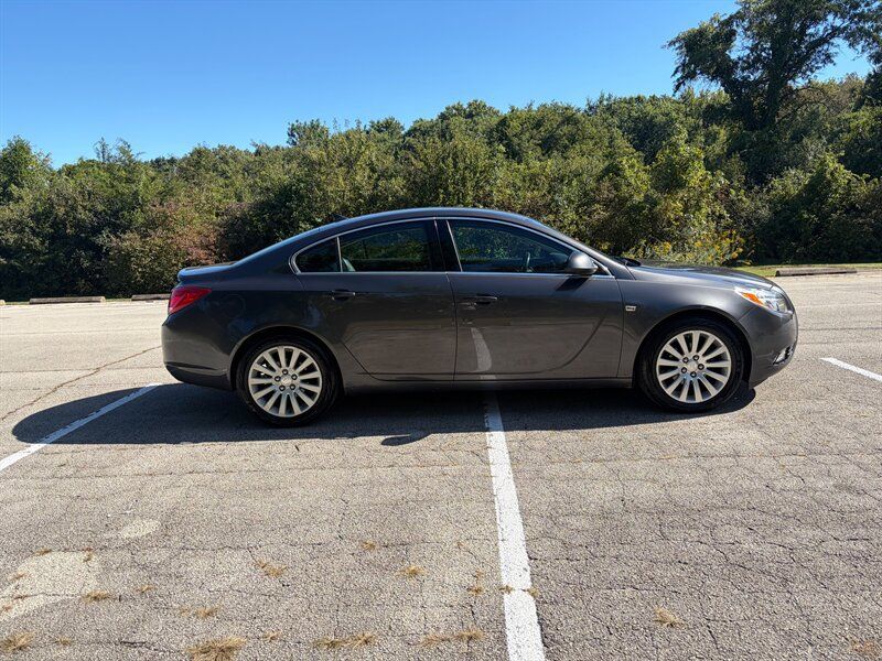 Used 2011 Buick Regal CXL FWD image 6