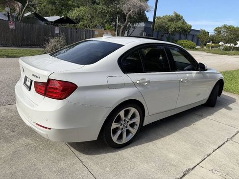 Used 2015 BMW 320i Sedan RWD image 7