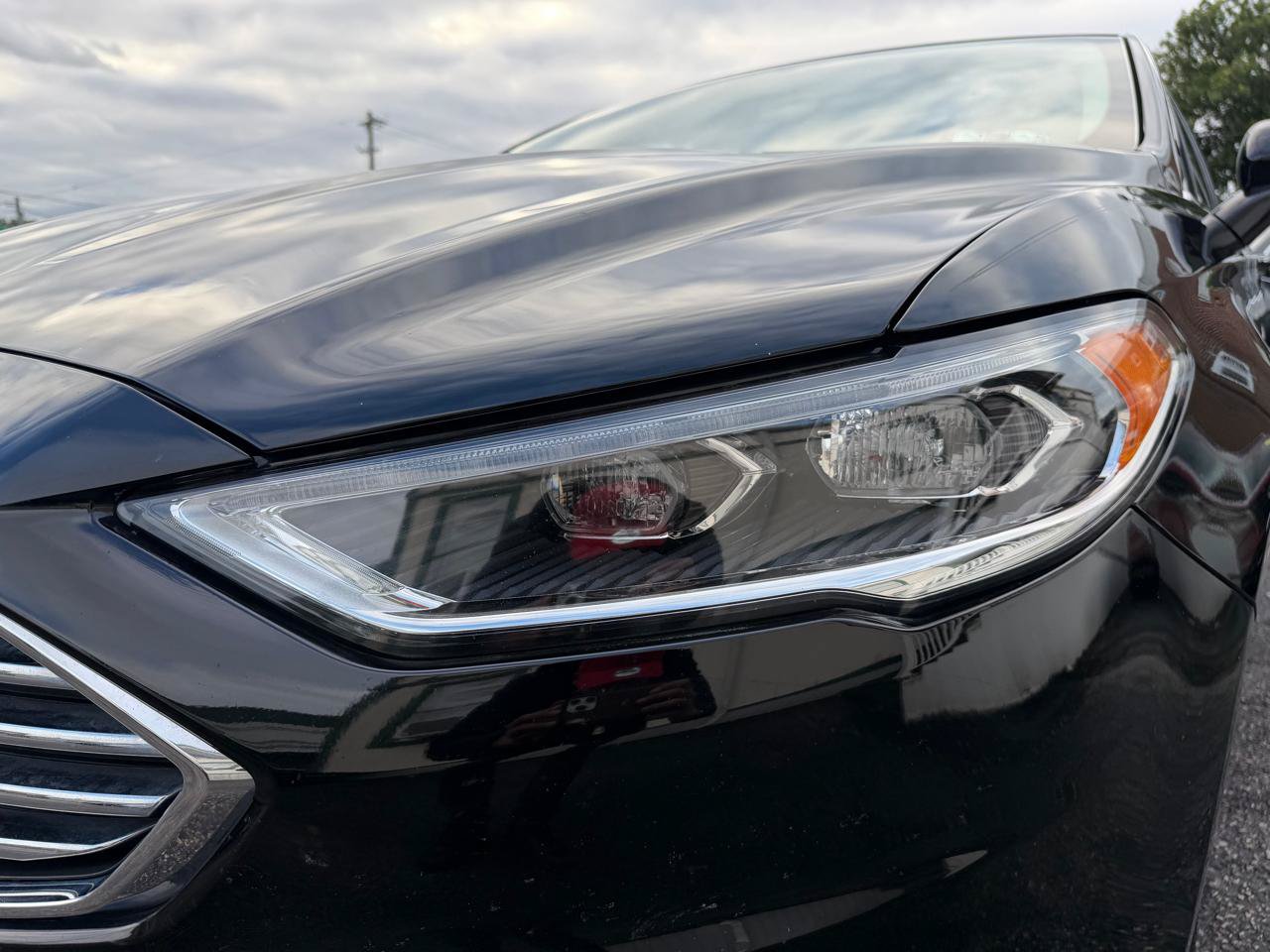 Used 2018 Ford Fusion Titanium AWD/4WD image 12