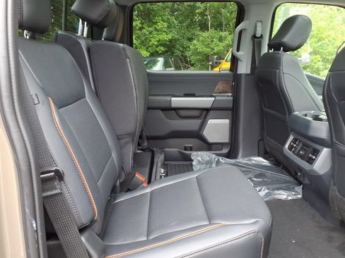 New 2026 Ford F250 Lariat w/ Lariat Ultimate Package AWD/4WD image 16