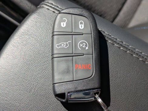 New 2026 Jeep Compass Latitude w/ Sun and Sound Group image 26