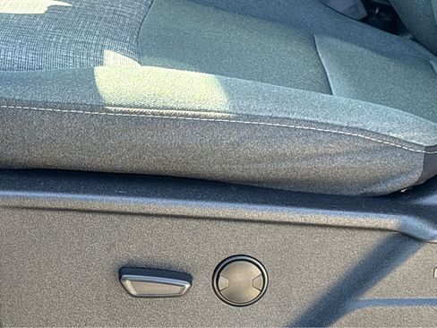 Used 2023 Ford F150 XLT image 16