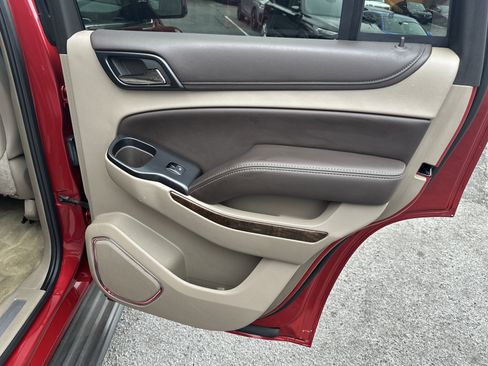 Used 2015 Chevrolet Tahoe LT w/ Luxury Package image 18