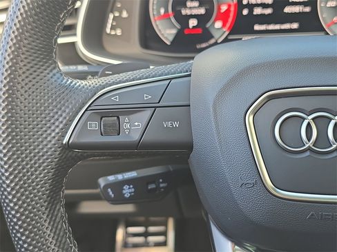 Used 2023 Audi SQ8 Prestige image 20