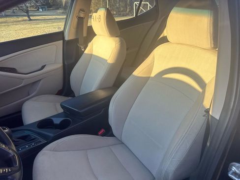 Used 2013 Kia Optima LX w/ Convenience Plus Pkg image 12
