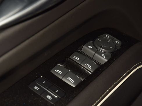 Used 2023 Cadillac Escalade V AWD/4WD image 52