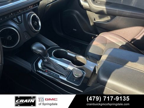 Used 2019 Chevrolet Blazer Premier w/ Sun and Wheels Package FWD image 20