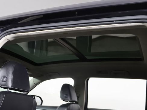 Used 2021 Volkswagen Atlas SE w/ Panoramic Sunroof Package AWD/4WD image 15