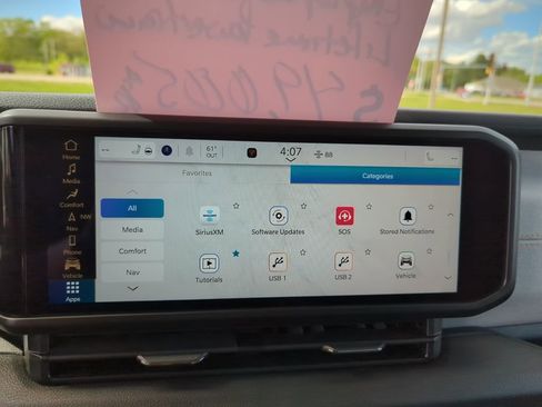 New 2025 Jeep Gladiator Sport image 21