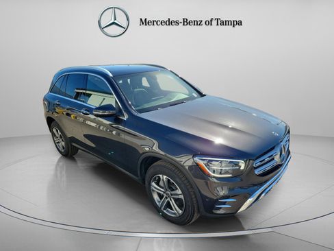 Certified 2021 Mercedes-Benz GLC 300 image 4