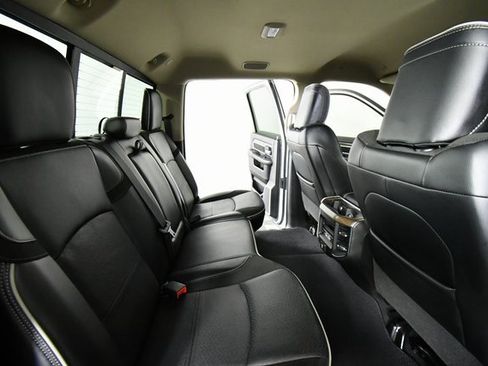 Used 2022 RAM 2500 Laramie image 23