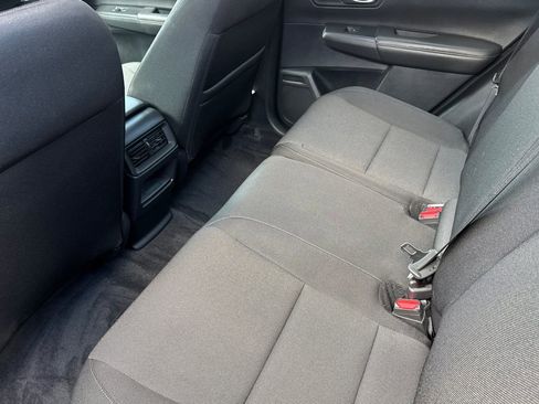 Used 2023 Honda CR-V EX image 12