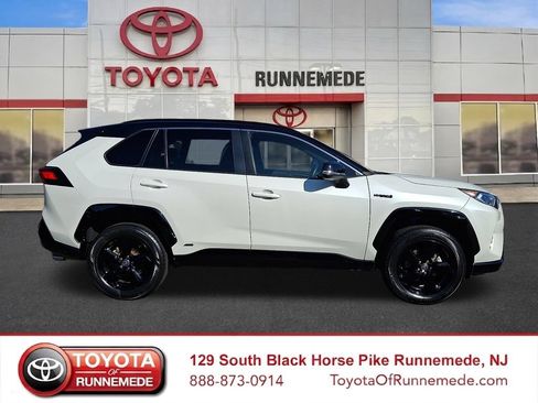 Certified 2021 Toyota RAV4 XSE AWD/4WD image 7