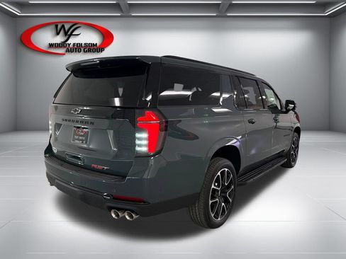 New 2026 Chevrolet Suburban RST w/ Comfort Package AWD/4WD image 6