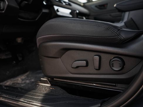 New 2026 Subaru Outback Premium image 18