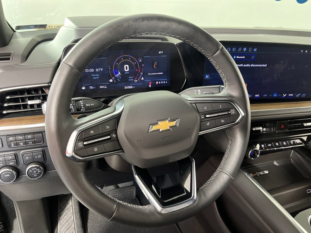 Certified 2025 Chevrolet Tahoe High Country AWD/4WD image 26