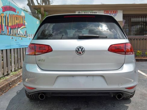 Used 2017 Volkswagen GTI S FWD image 25