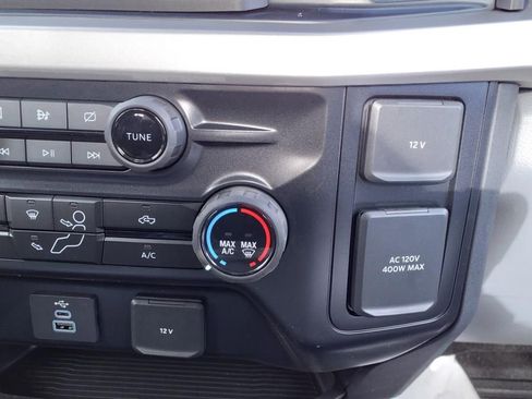 New 2024 Ford F550 4x4 Regular Cab Super Duty image 18