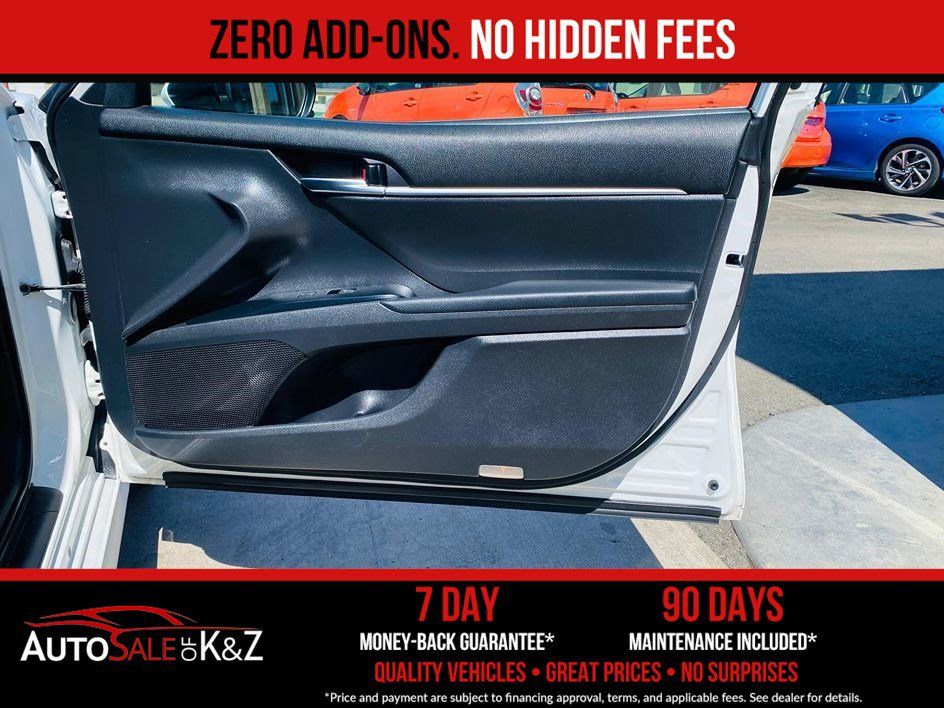 Used 2019 Toyota Camry LE FWD image 26