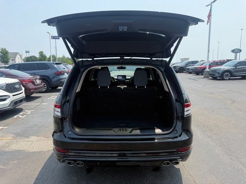 Used 2022 Lincoln Aviator Grand Touring w/ Equipment Group 301A AWD/4WD image 50
