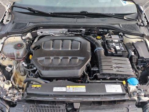 Used 2024 Volkswagen GTI Autobahn image 7